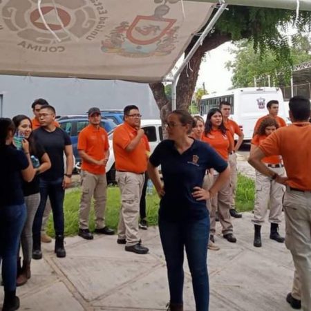 Arriban a Colima estudiantes de la UdeG para apoyar en evaluaciones de espacios afectados por los sismos – El Occidental