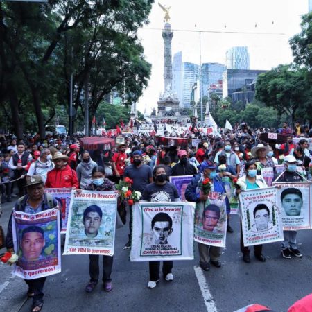 Caso Ayotzinapa: Vidulfo Rosales acusa retroceso por filtración del informe – El Occidental