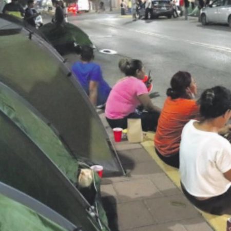 Venezolanos saturan a la frontera norte; se teme nueva crisis humanitaria – El Occidental