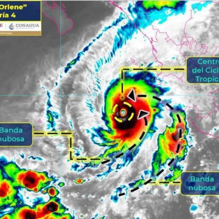 ‘Orlene’ se intensificó a un poderoso huracán categoría 4 frente a las costas de Jalisco – El Occidental