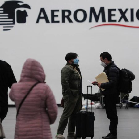 Pese a “eliminación” de uso obligatorio de cubrebocas, Aeroméxico exige usarlo en sus vuelos – El Occidental