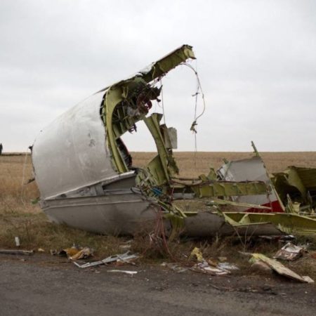 Tribunal holandés condena a tres personas a cadena perpetua por derribo del MH17 en 2014 – El Occidental