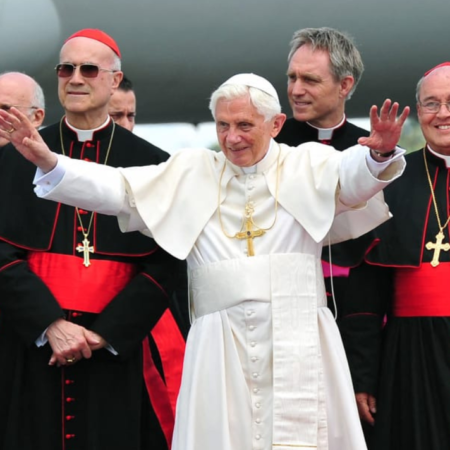 Benedicto XVI pide perdón a quienes haya podido dañar en su testamento – El Occidental