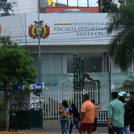 Gobernador boliviano detenido pide traslado a hospital para tratar su enfermedad: abogado – El Occidental