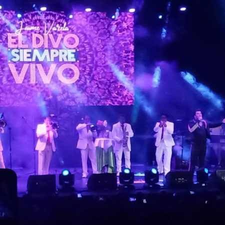 “Juan Gabriel” ofrece concierto en el Galerías y regresa al cielo para ser eterno – El Occidental