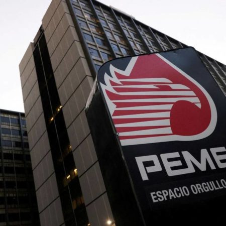 Hacienda tiene un plan para transferir vencimientos de deuda en Pemex: AMLO – El Occidental