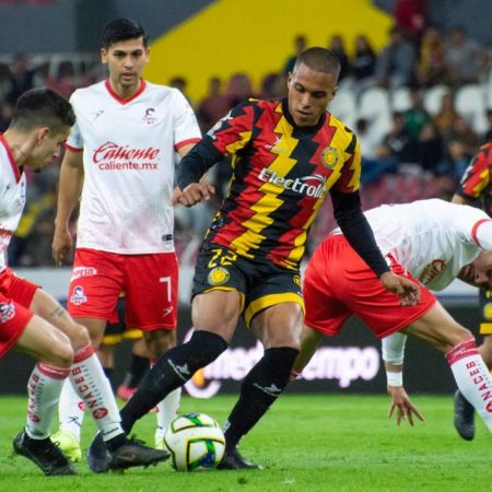 Leones Negros: UdeG tropieza en su presentación en casa ante Cimarrones – El Occidental