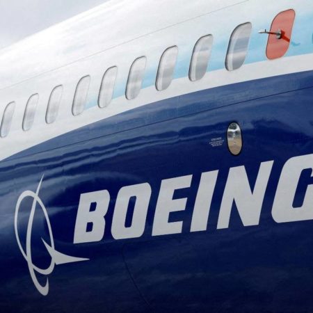 Boeing anuncia recorte de 2 mil empleados durante 2023 – El Occidental