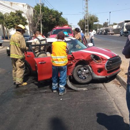 Choque vehicular cobra una vida en La Nogalera, Guadalajara – El Occidental