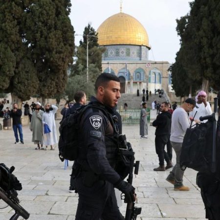 Concluye el Ramadán en Jerusalén en medio del conflcito palestino-israelí – El Occidental