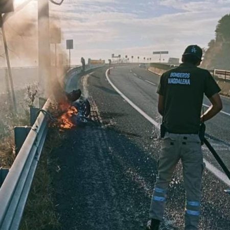 Motociclista murió tras chocar contra barrera de contención en Magdalena – El Occidental