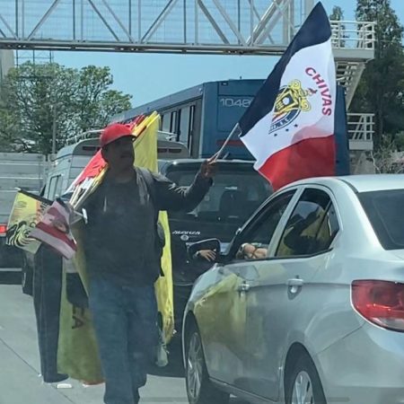 Chivistas y americanistas se apoderan de las calles de Guadalajara – El Occidental